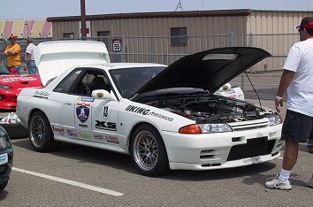 Nissan Skyline (30k)