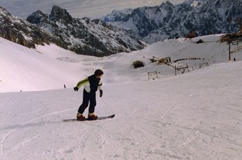 Snowboarding (22k)