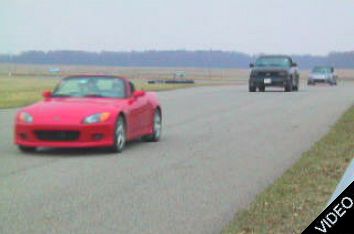 Video on the front straight (11k)